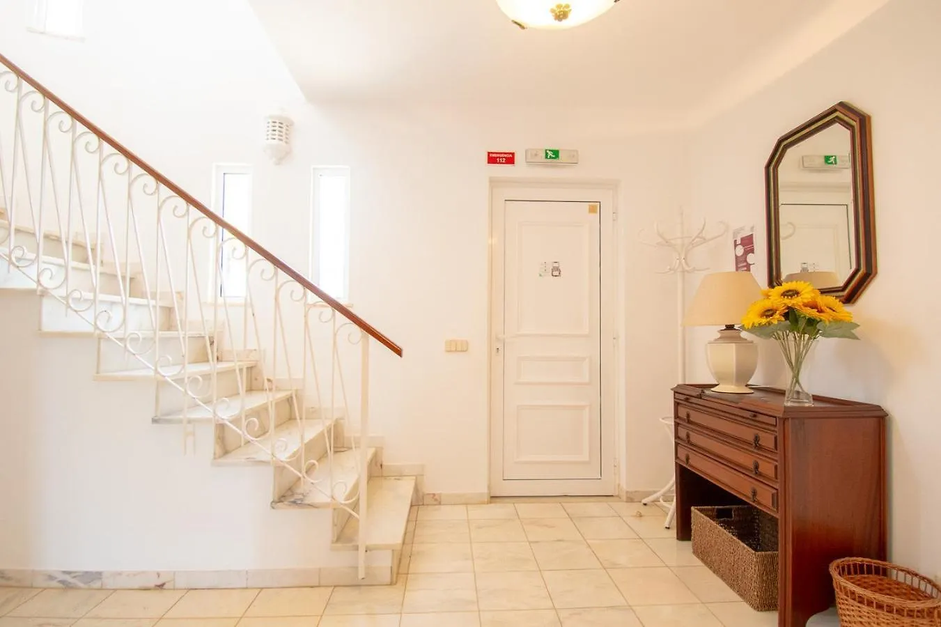 Casa Miguel - Family-Friendly 3-Bedroom Villa With Private Pool Carvoeiro