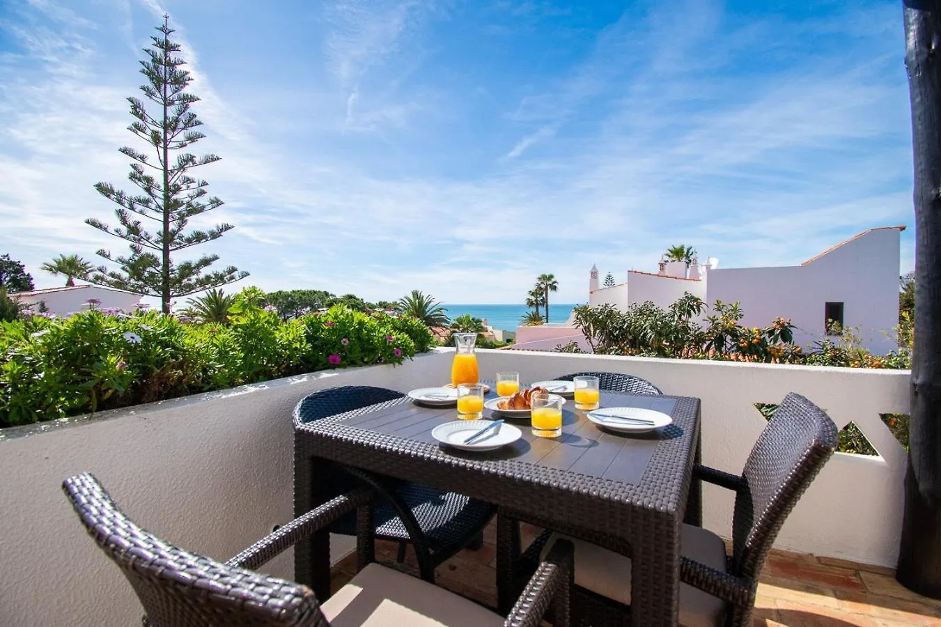 Casa Miguel - Family-Friendly 3-Bedroom Villa With Private Pool Carvoeiro