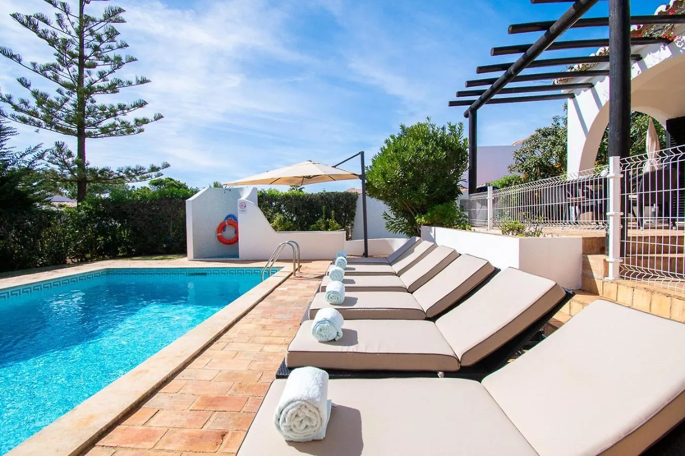 Casa Miguel - Family-Friendly 3-Bedroom Villa With Private Pool Carvoeiro 0*,  Portugália