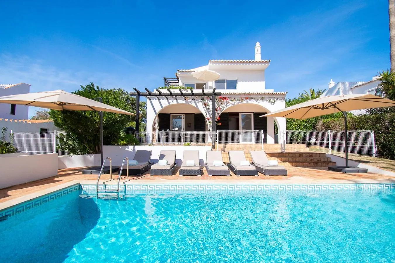 Casa Miguel - Family-Friendly 3-Bedroom Villa With Private Pool Carvoeiro